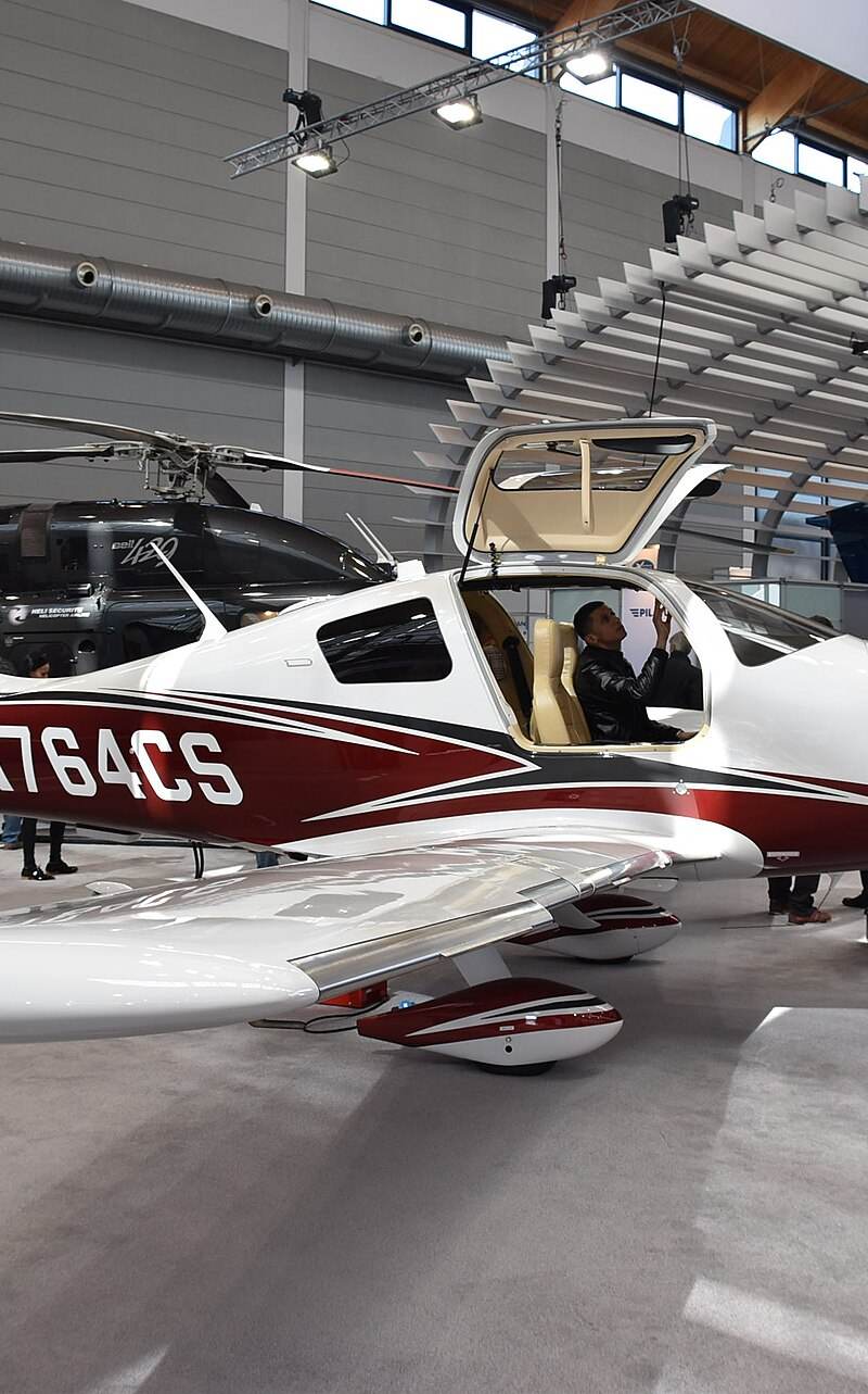 N764CS - Cessna