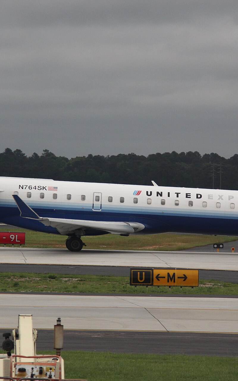 N764SK - Bombardier