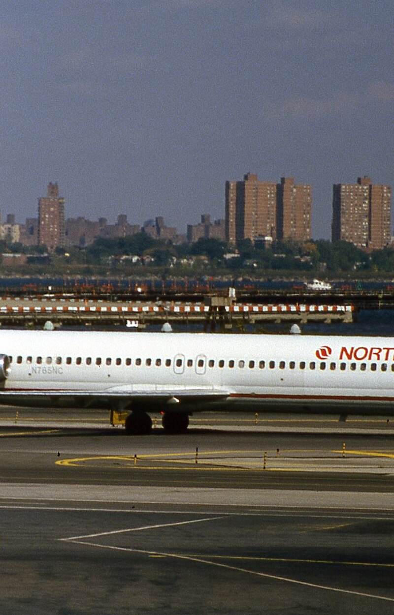 N765NC - Douglas