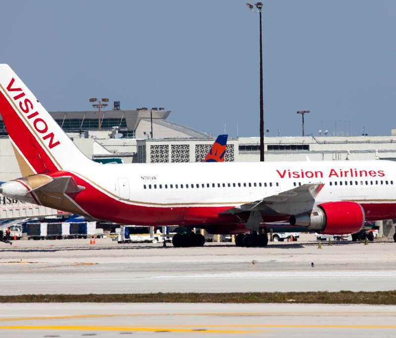 N766VA - Boeing