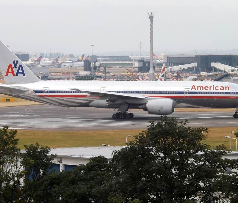 N767AJ - Twin-engine aircraft