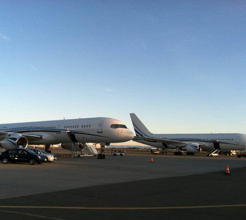 N767MW - Business jet