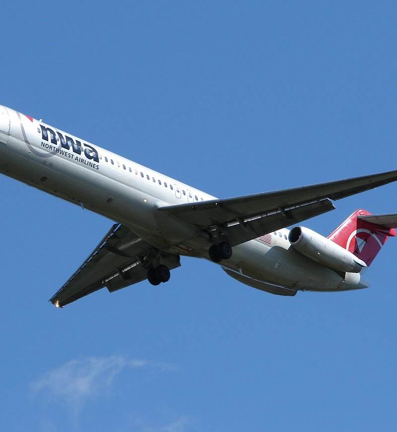 N768NC - Douglas