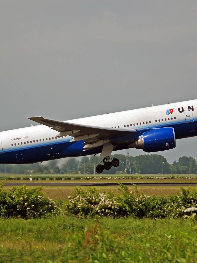 N769UA - Boeing