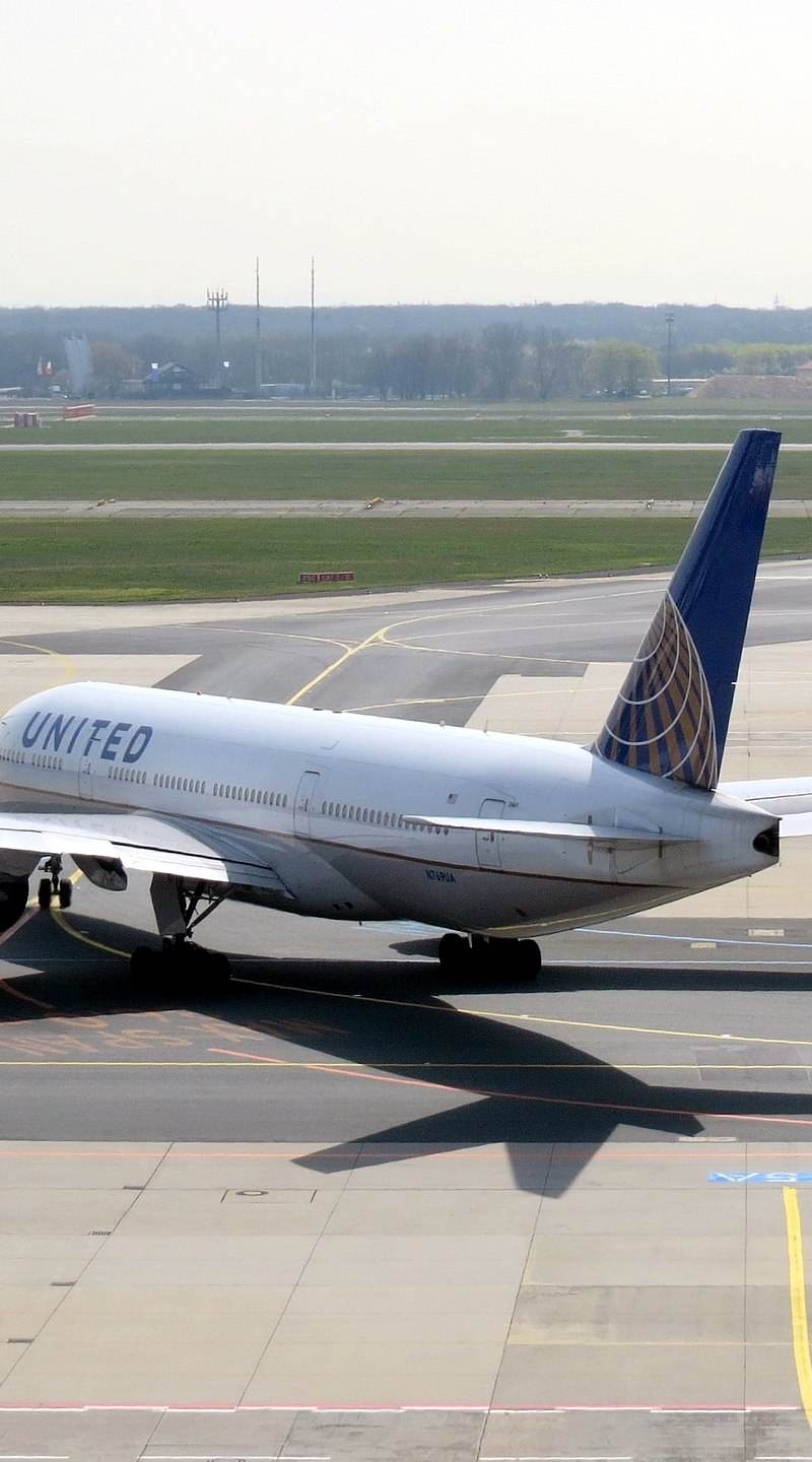 N769UA - Boeing