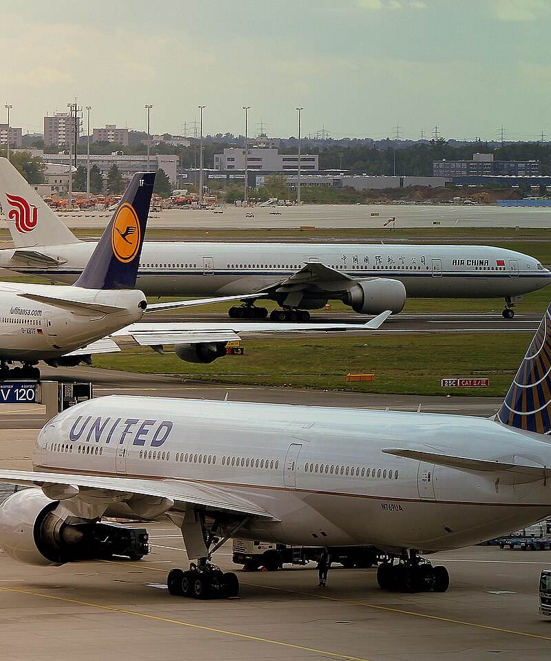 N769UA - Boeing