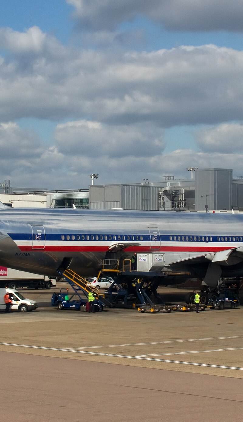 N771AN - Twin-engine aircraft