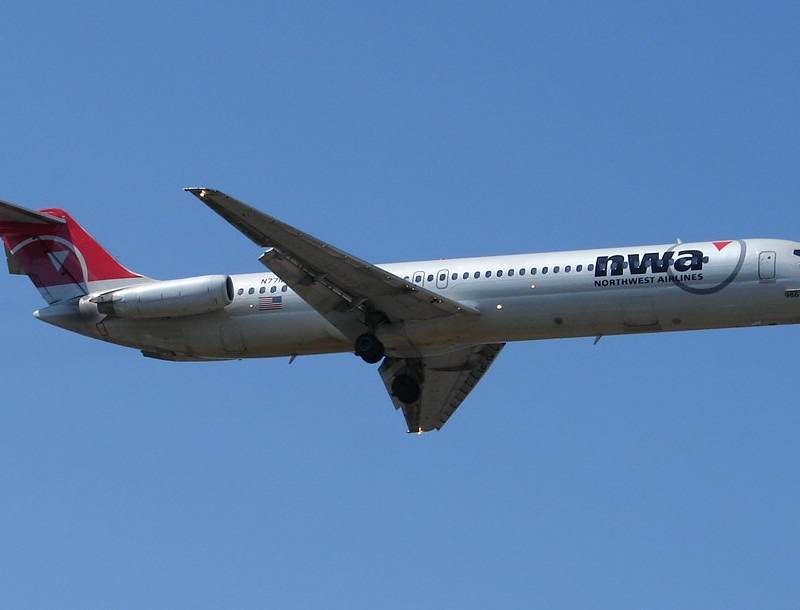 N771NC - Douglas
