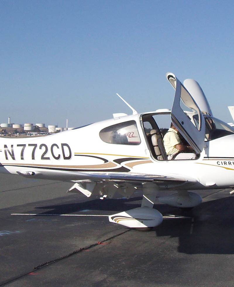 N772CD - Cirrus