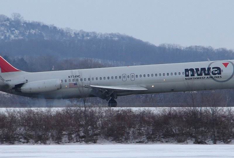 N774NC - Douglas