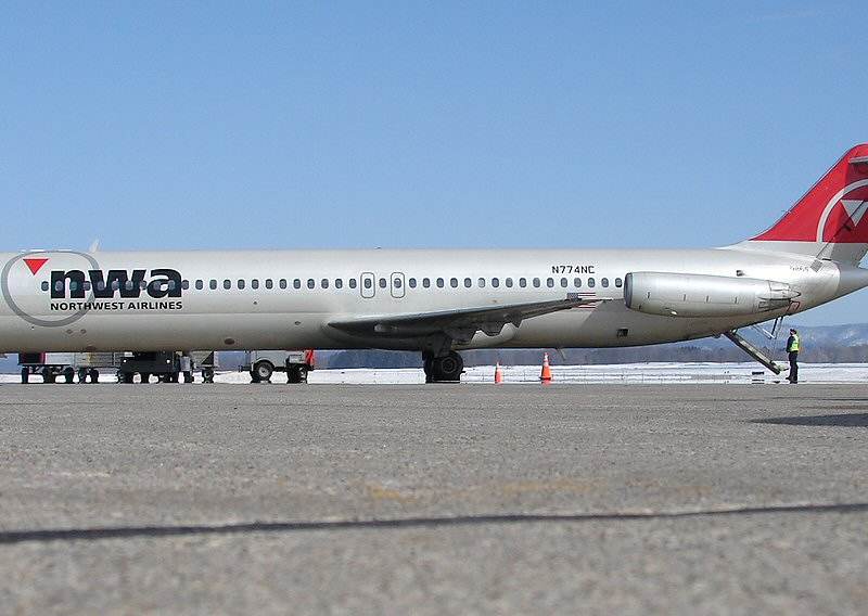 N774NC - Douglas