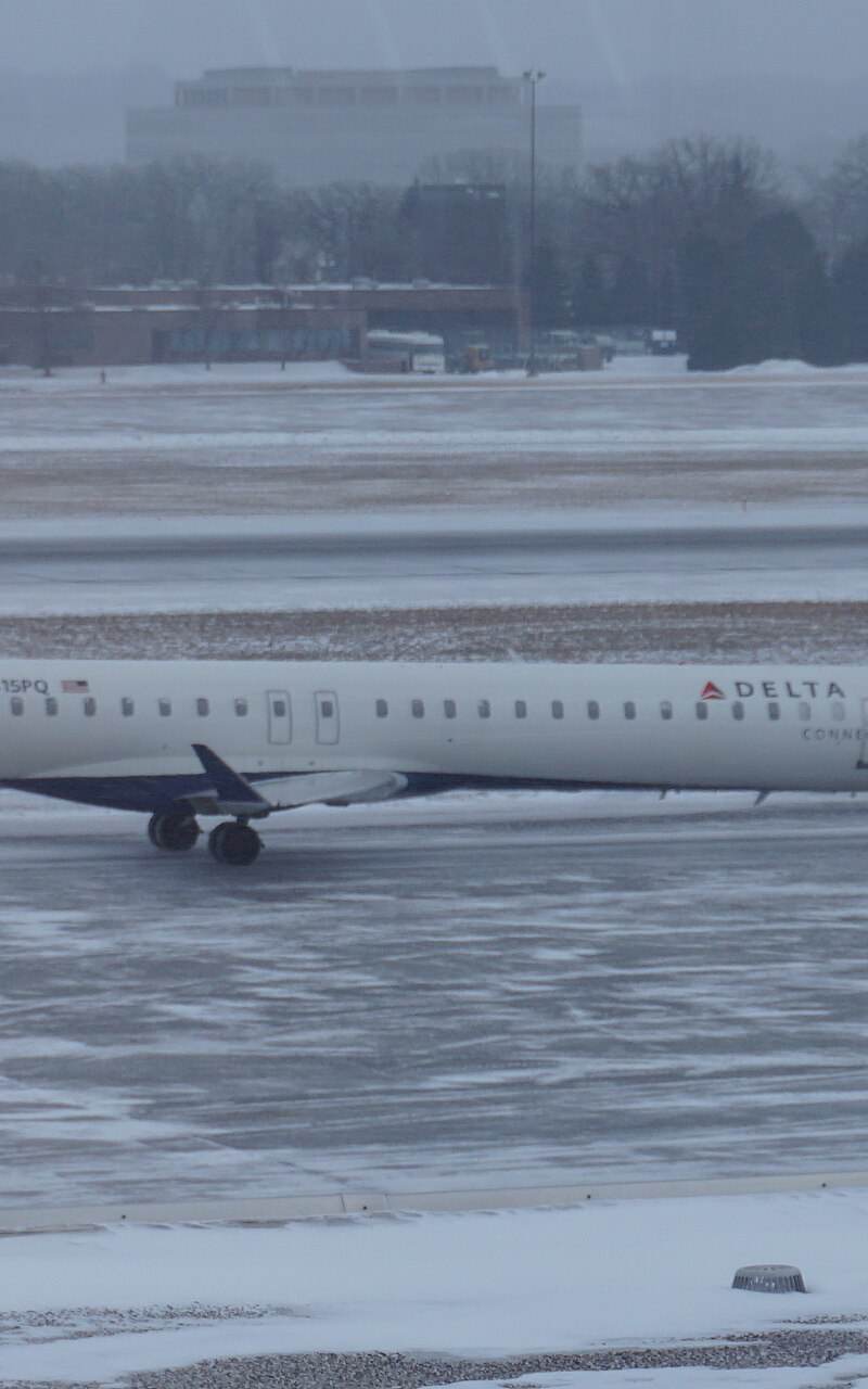 N315PQ - Bombardier