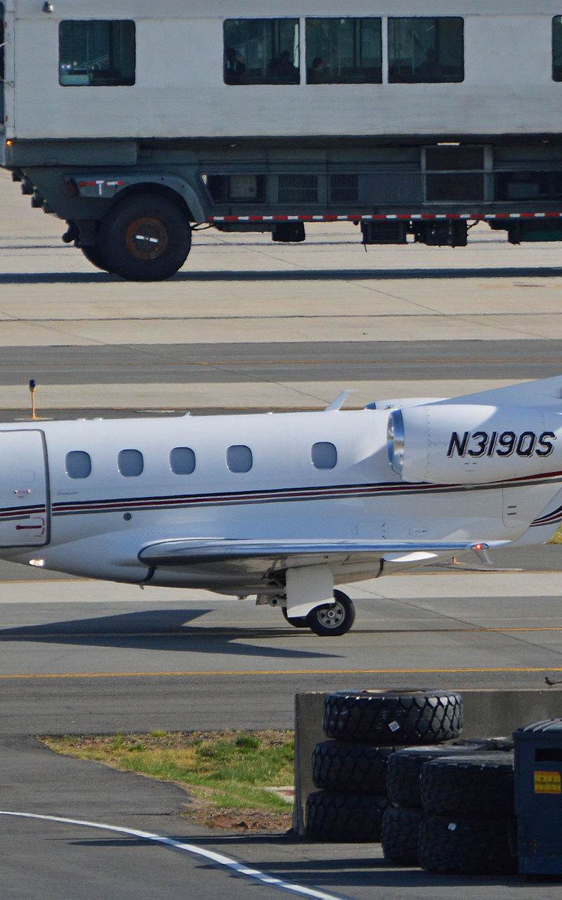 N319QS - Embraer