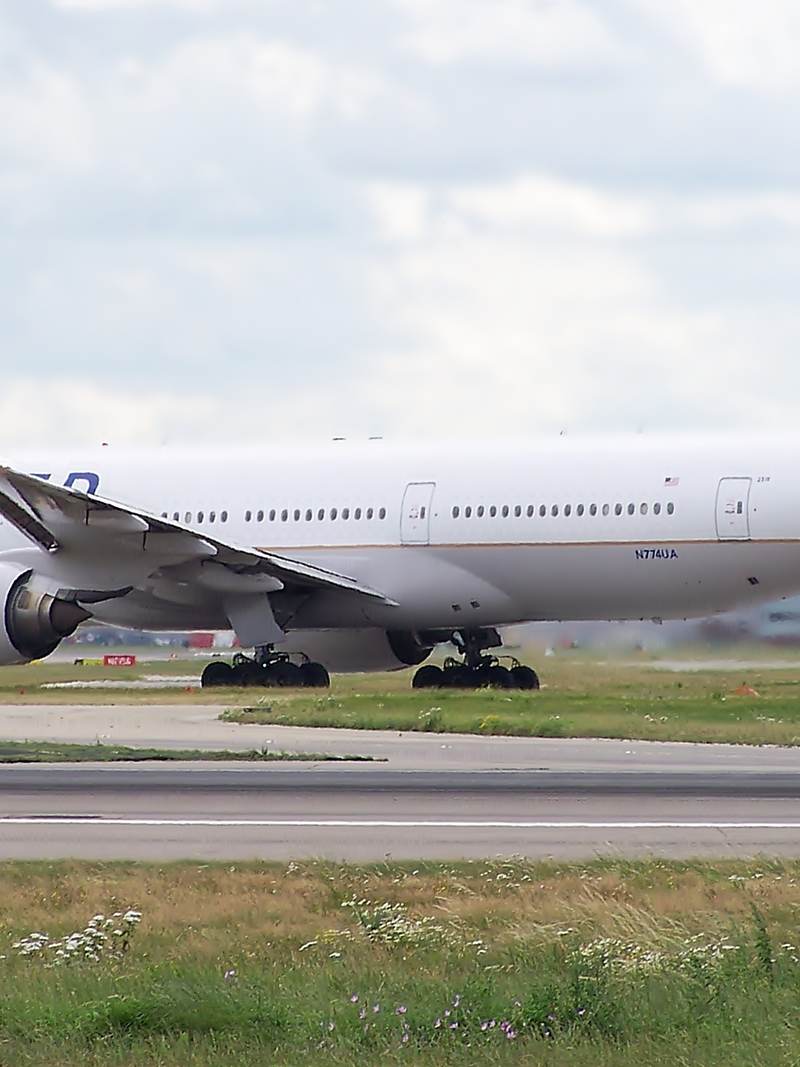 N774UA - Boeing