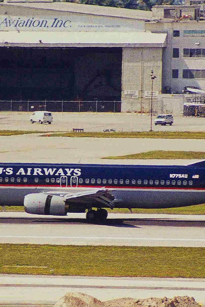 N775AU - Boeing