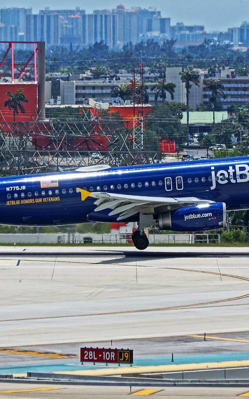 N775JB - Airbus