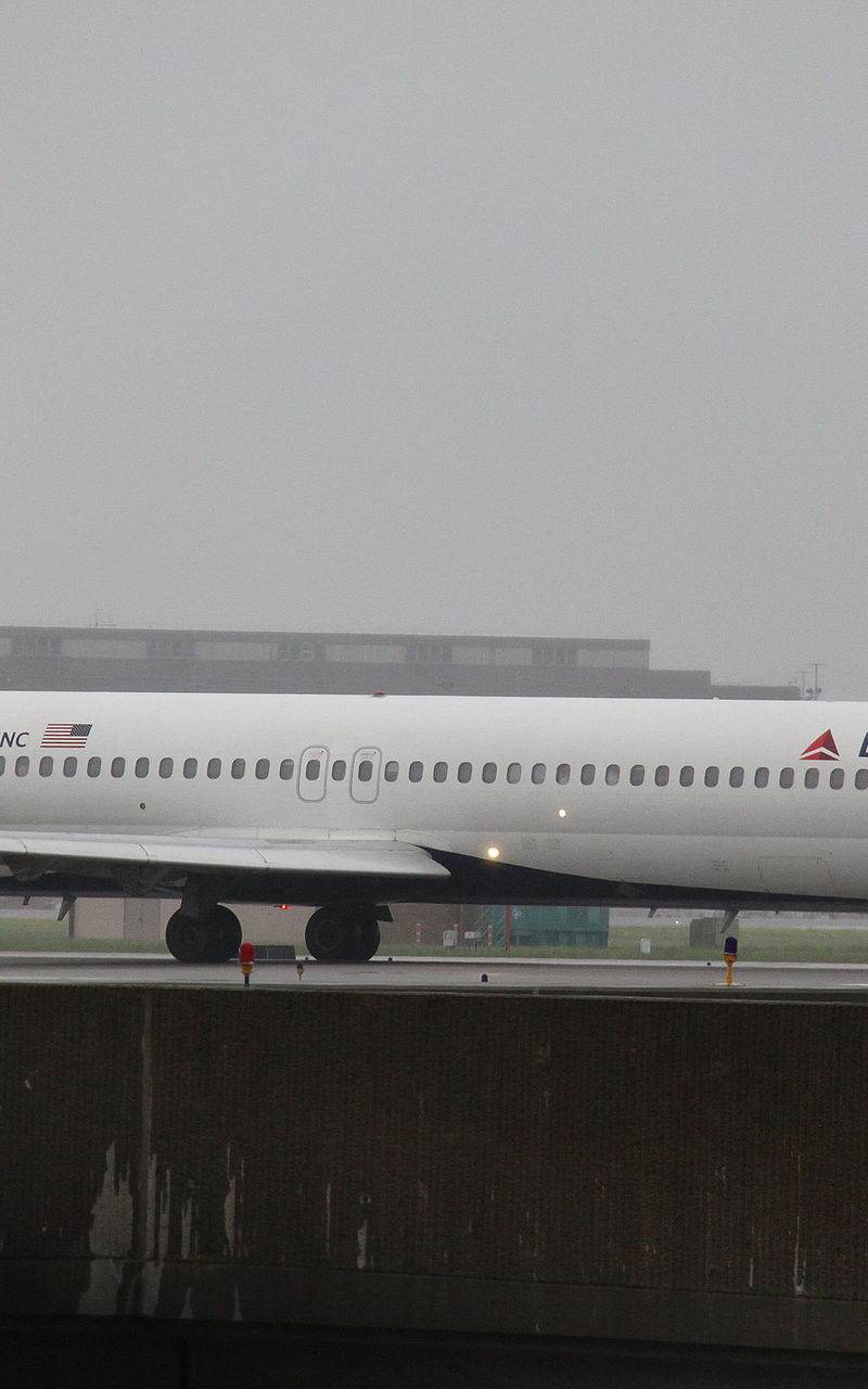 N775NC - Douglas