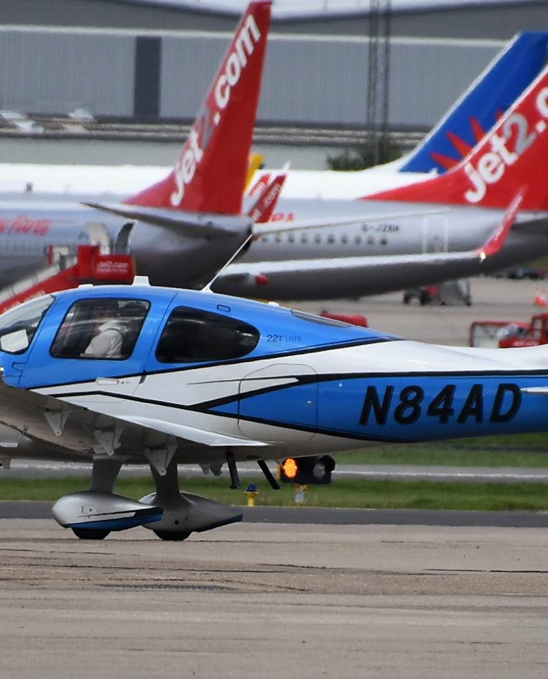 N84AD - Cirrus
