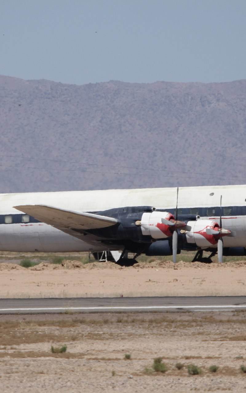 N777EA - Douglas