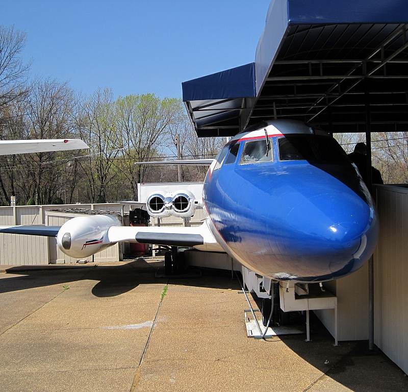  - Business jet