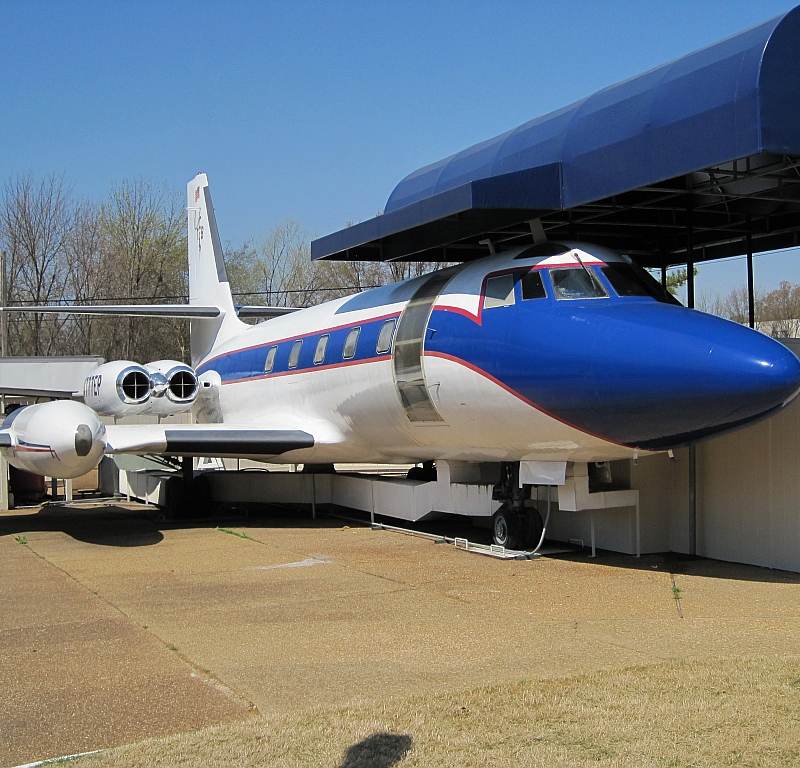  - Business jet