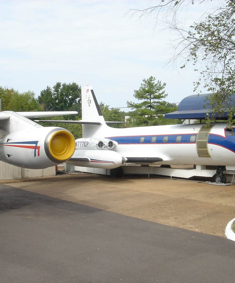  - Business jet