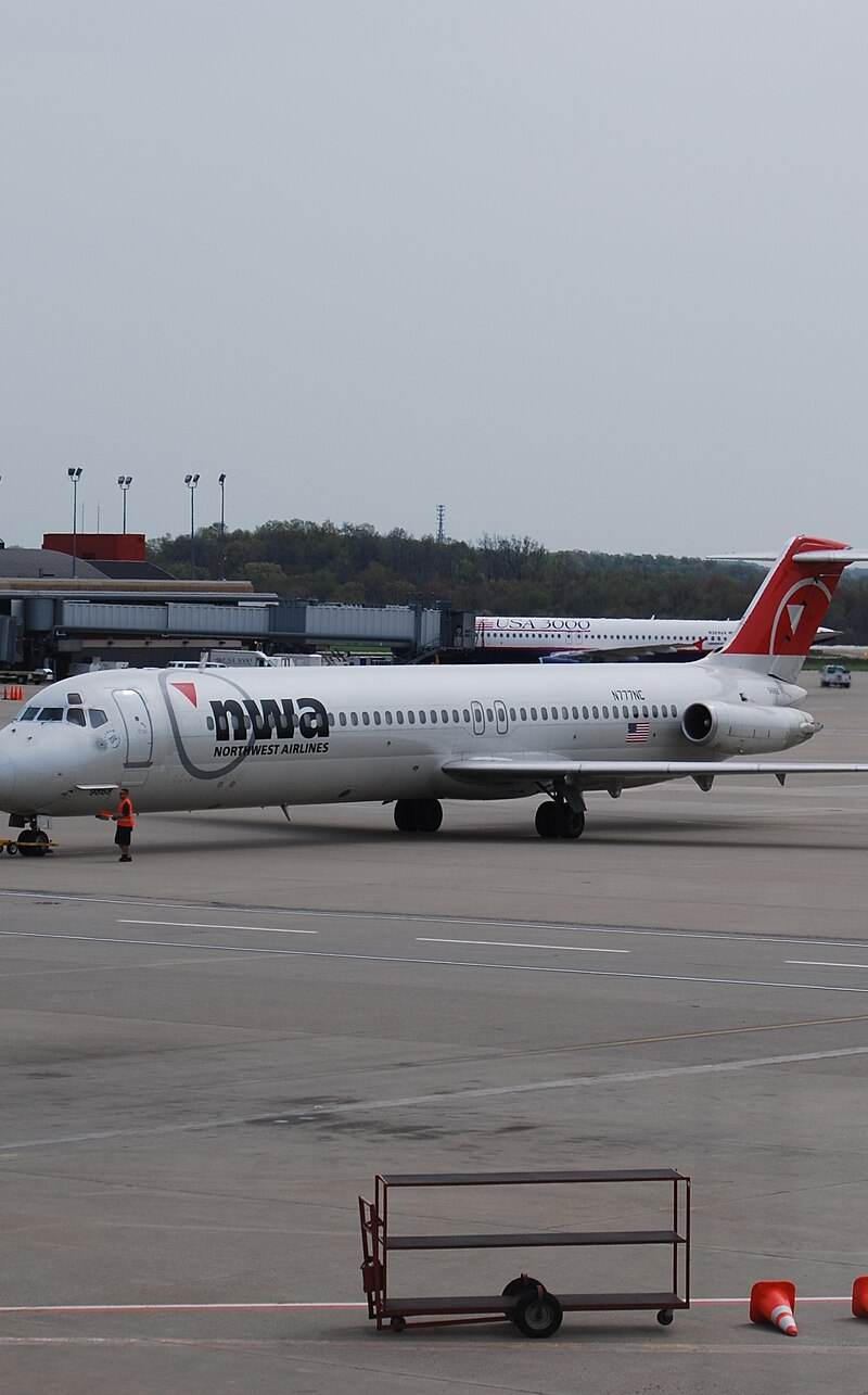 N777NC - Aircraft