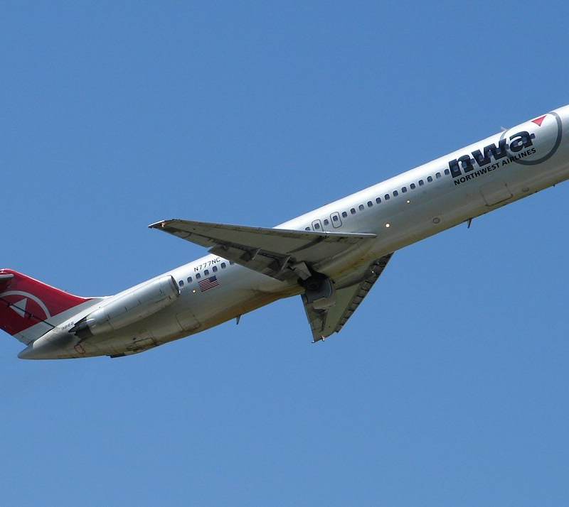 N777NC - Douglas