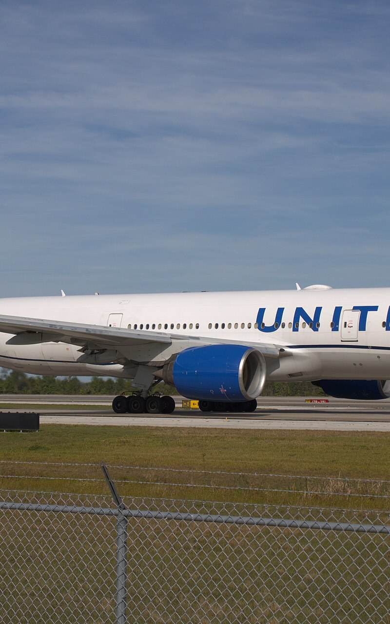 N777UA - Boeing