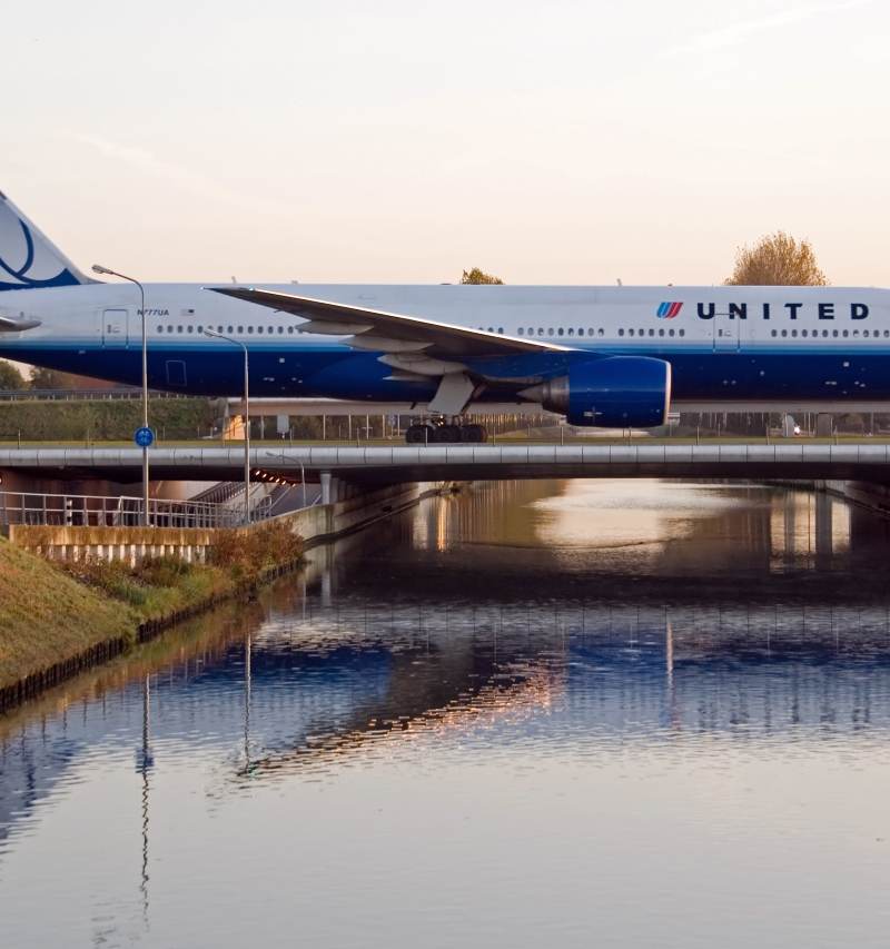 N777UA - Boeing