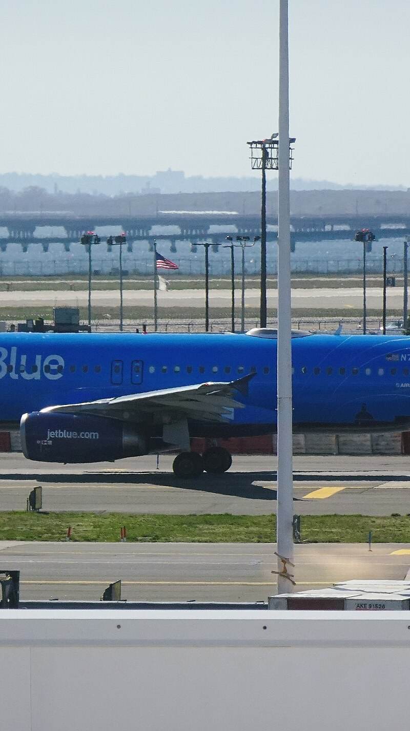 N779JB - Airbus