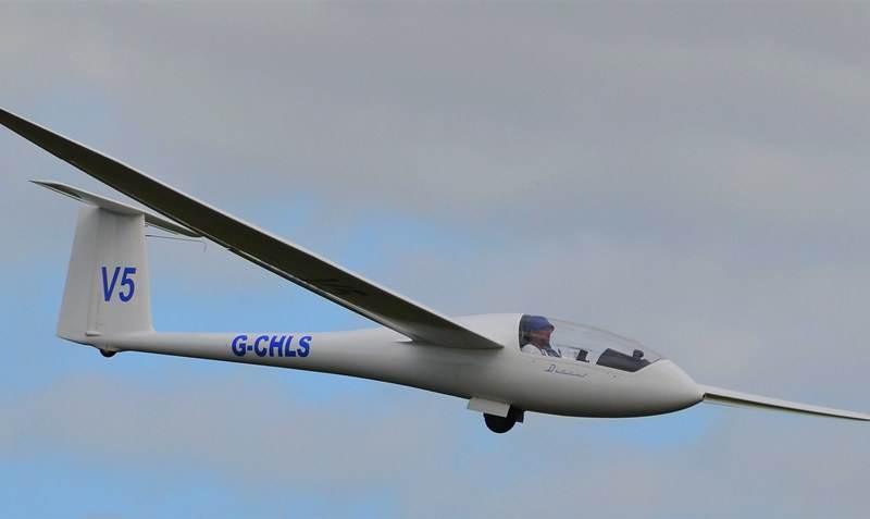 G-CHLS - Glider