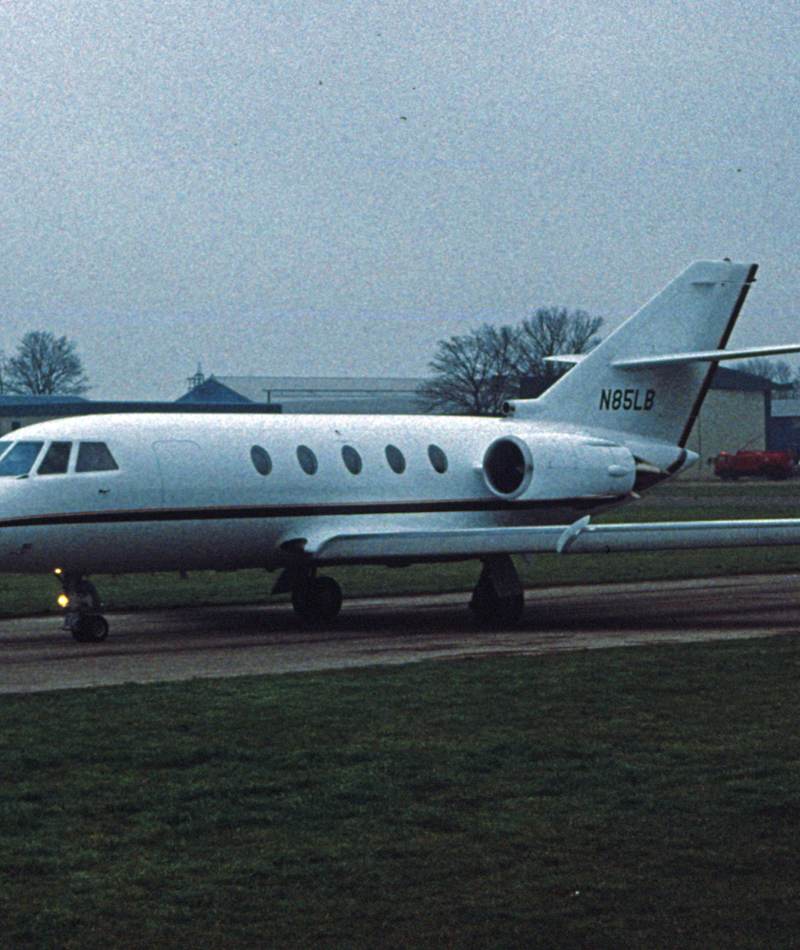 N85LB - Business jet