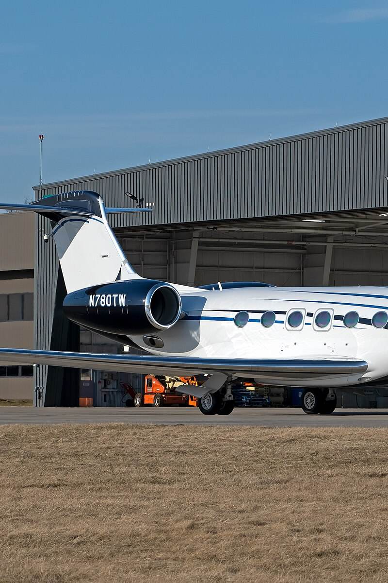N780TW - Business jet