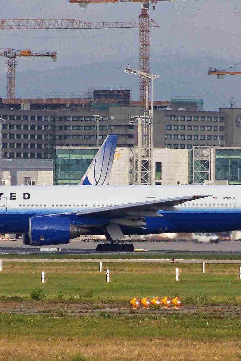 N780UA - Boeing