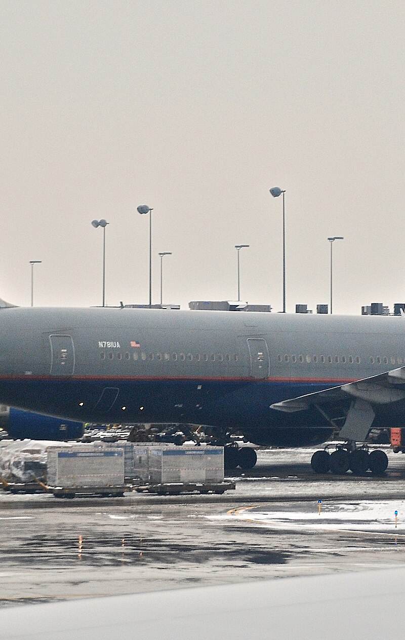 N781UA - Boeing