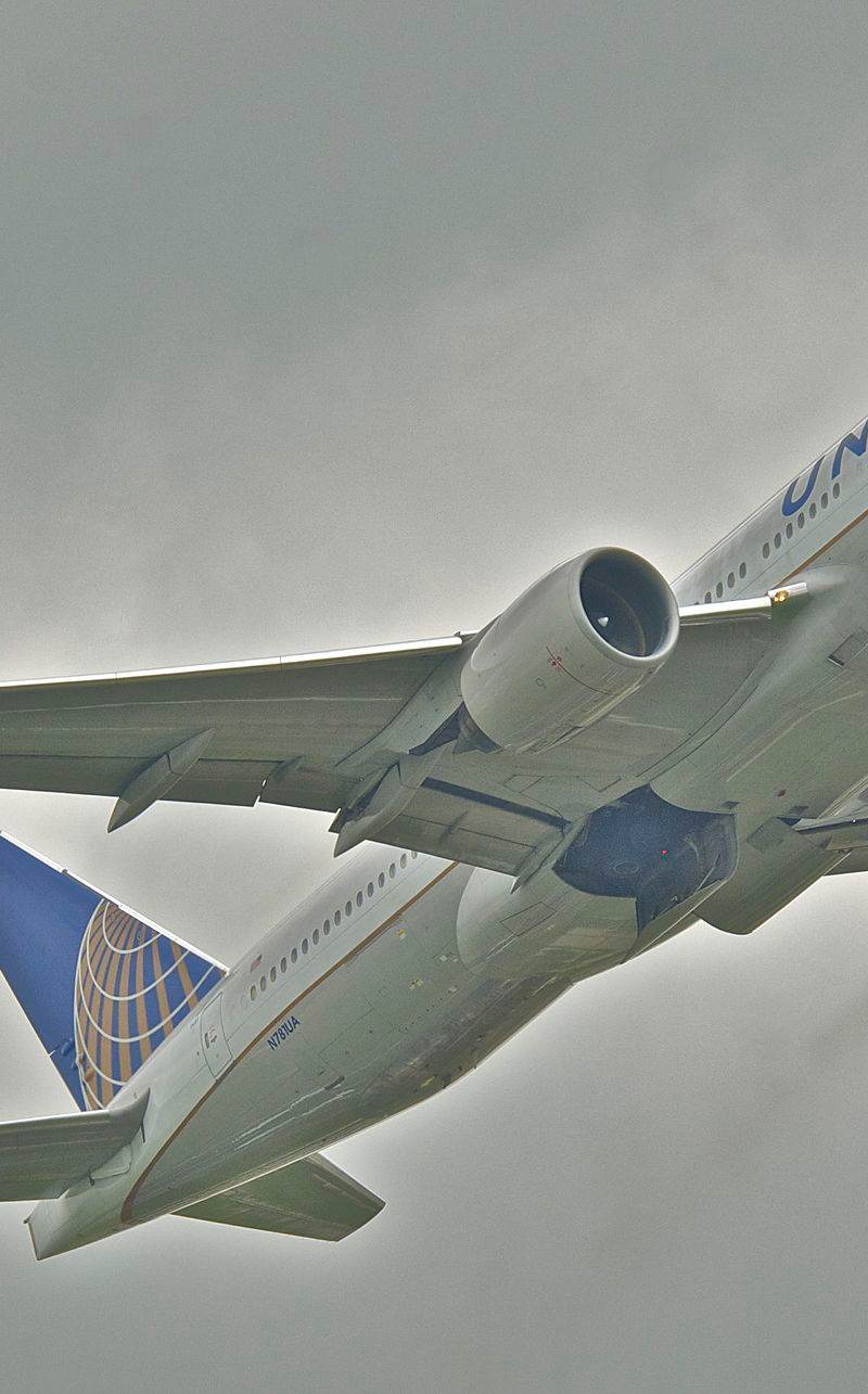 N781UA - Boeing