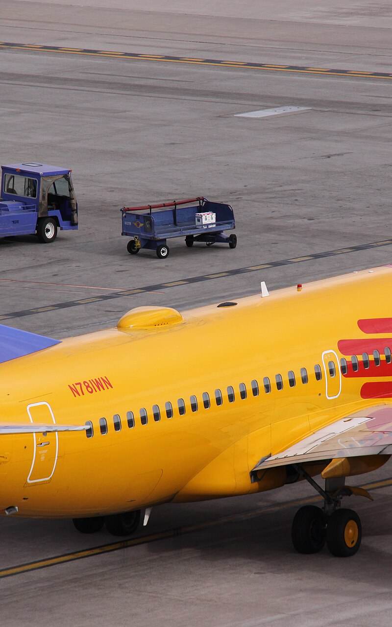 N781WN - Boeing