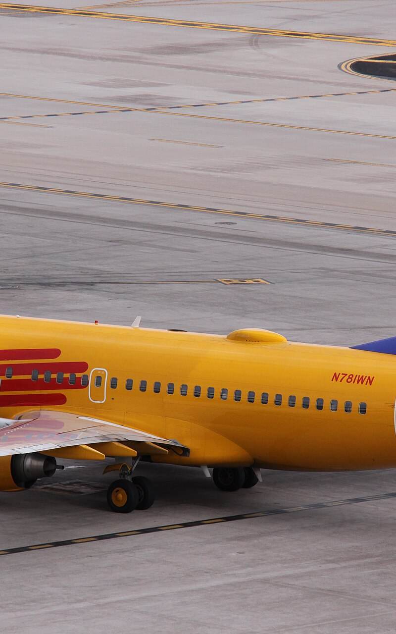 N781WN - Boeing