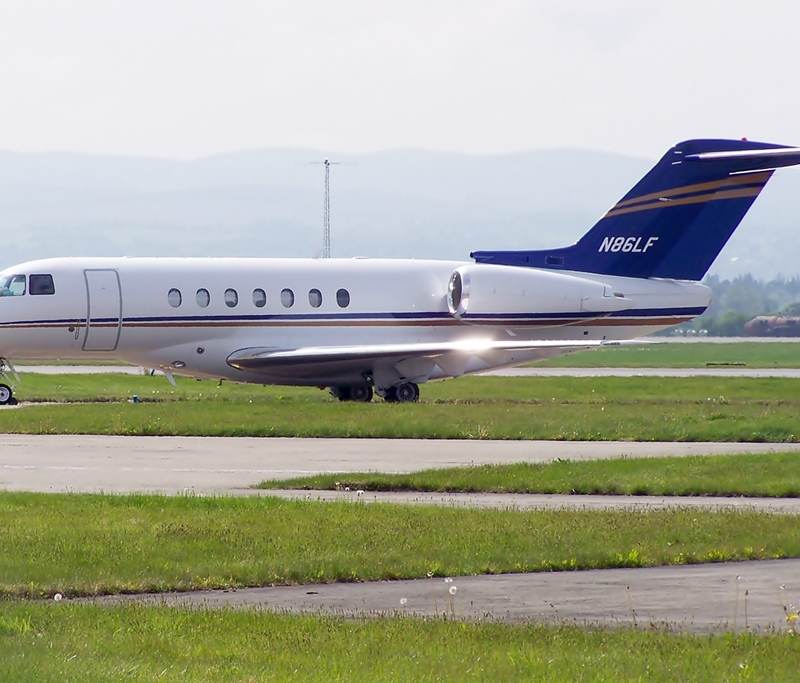 N86LF - Business jet