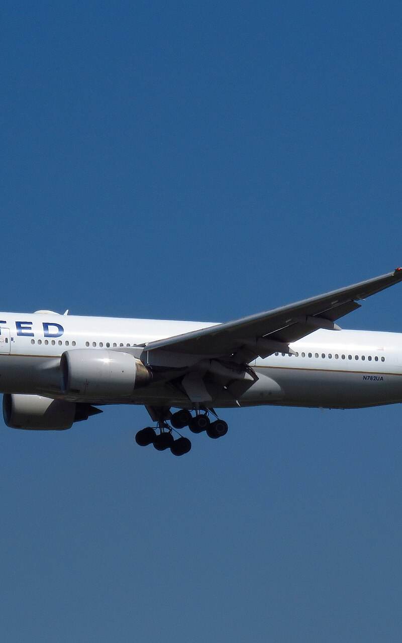 N782UA - Boeing