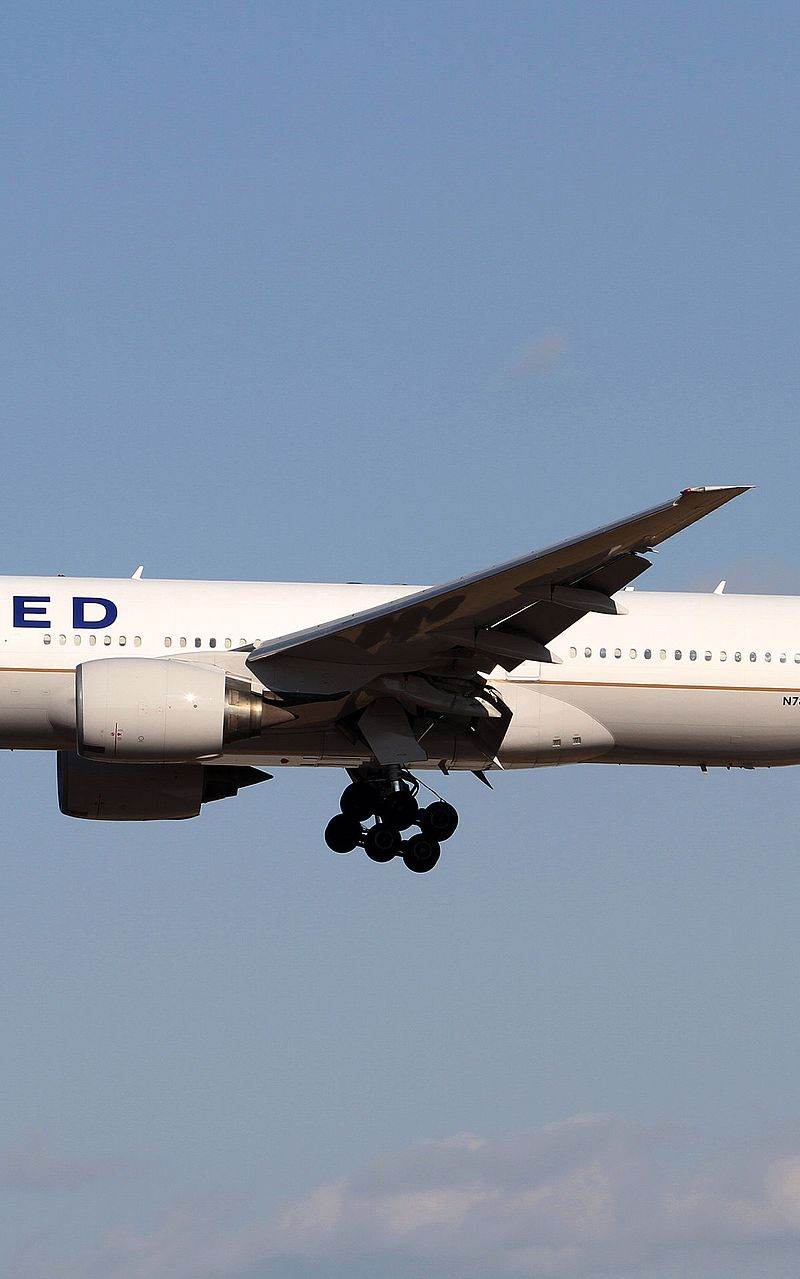 N782UA - Boeing