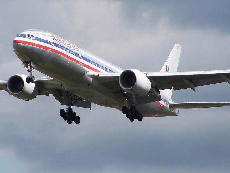 N783AN - Twin-engine aircraft