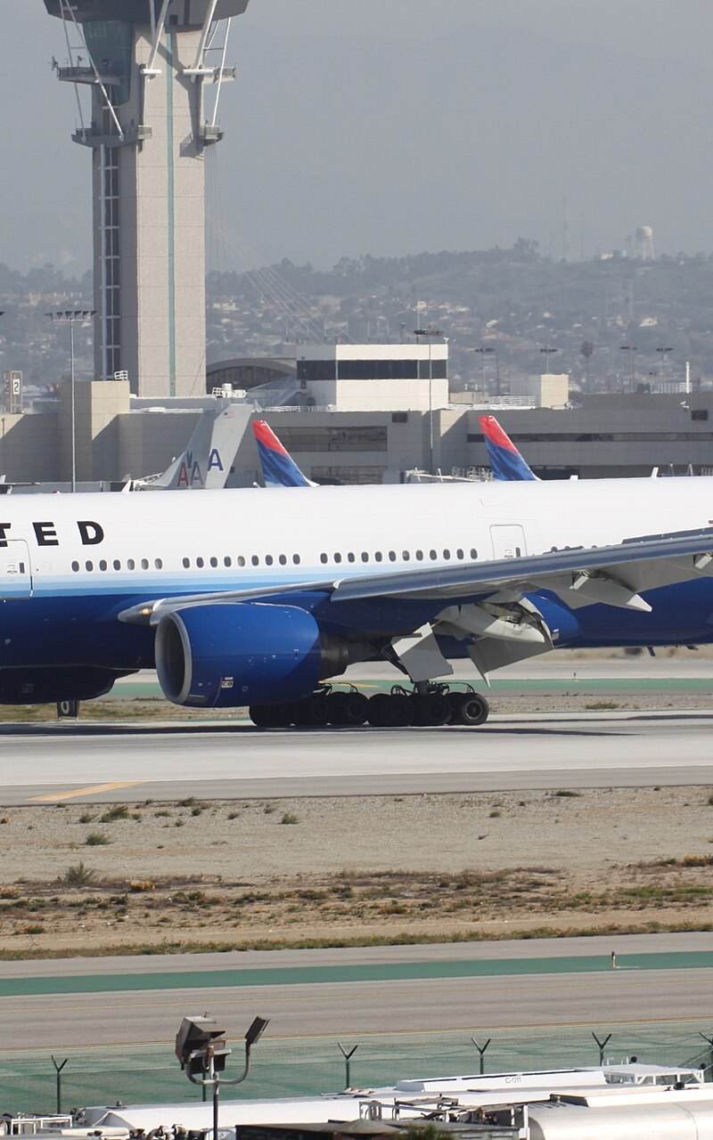 N783UA - Boeing