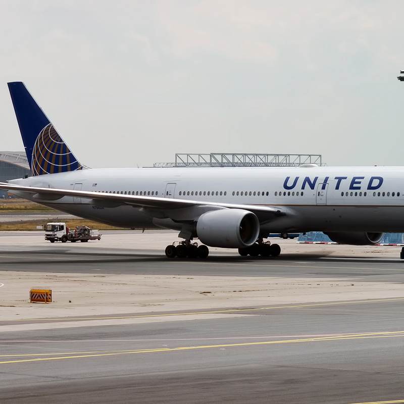 N784UA - Boeing