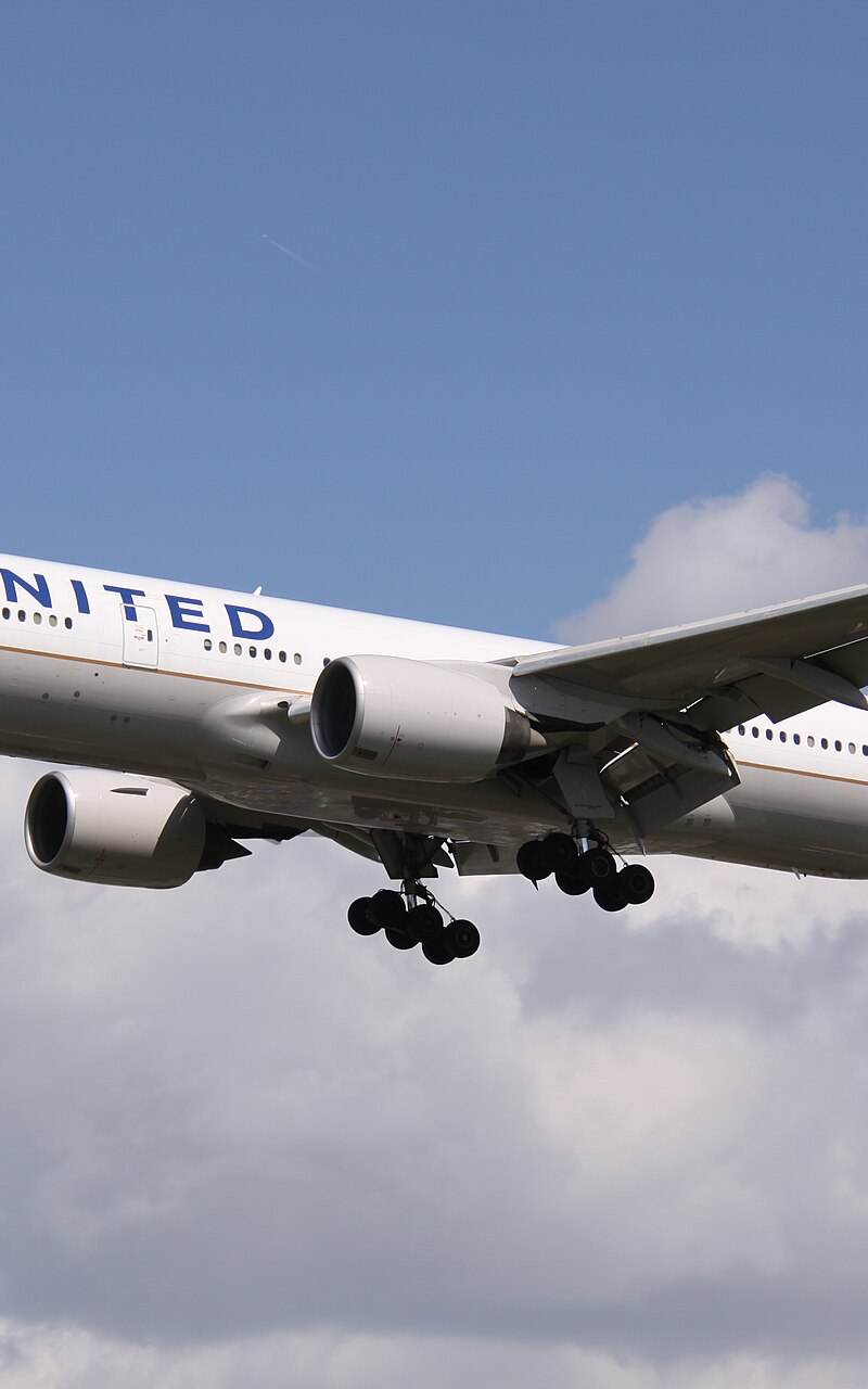 N785UA - Boeing