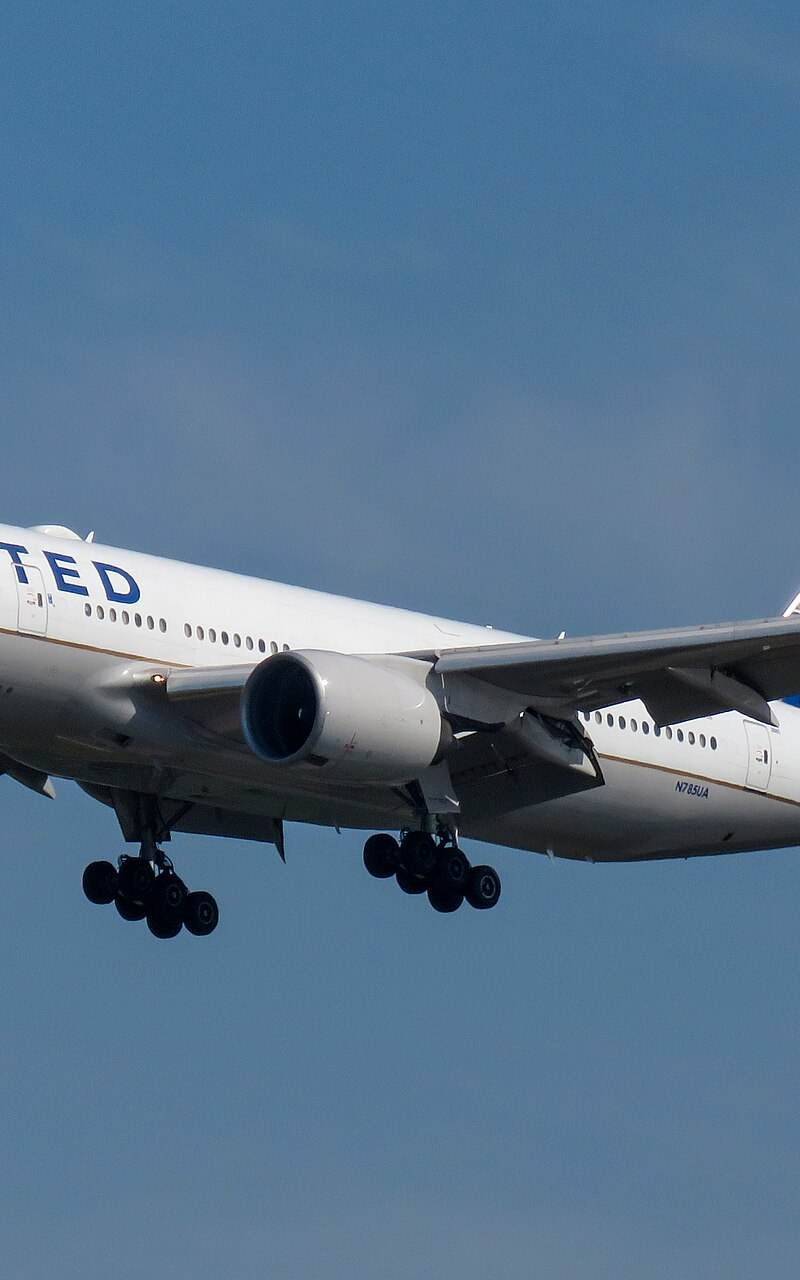 N785UA - Boeing