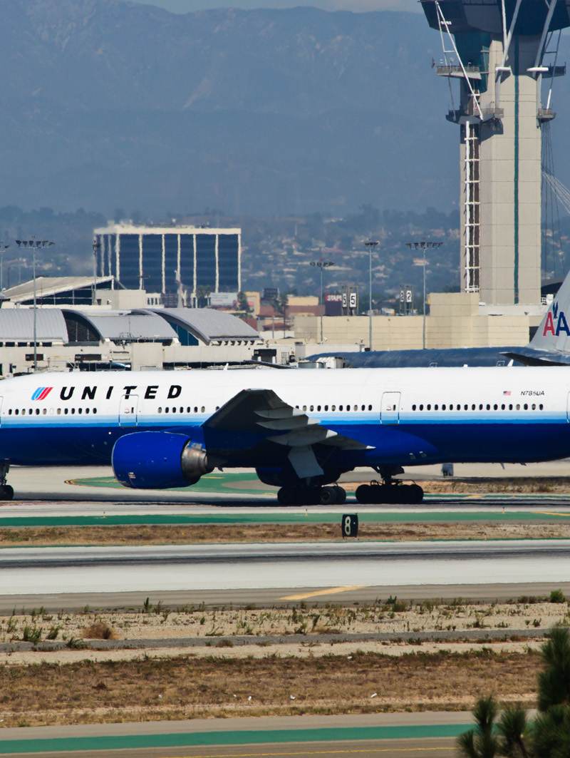 N785UA - Boeing
