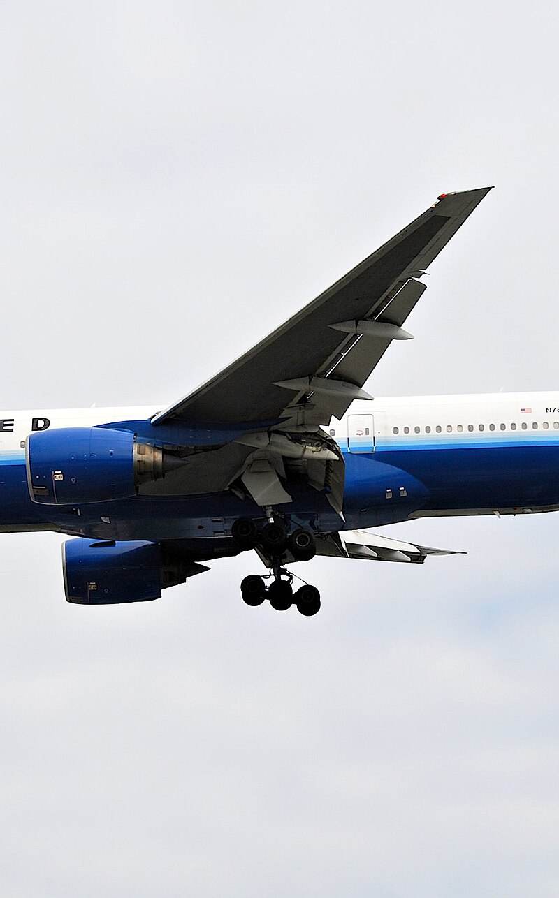 N785UA - Boeing