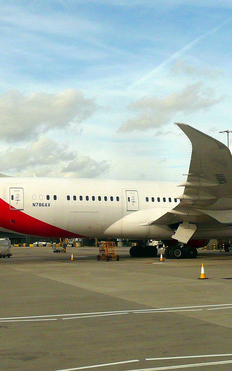 N786AV - Boeing